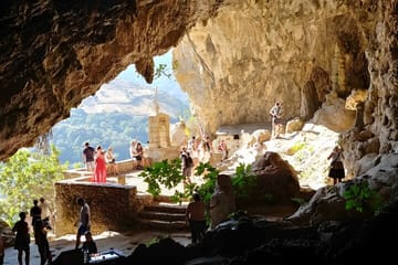 Private Tour of Elafonisi Beach with Local Tastings