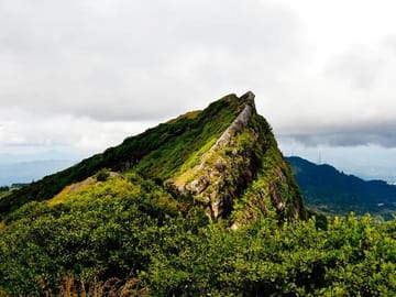 Hanthana Hiking Adventure Day Trip from Kandy