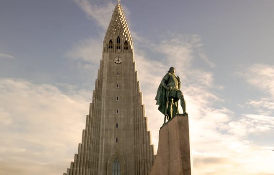 Blue Lagoon & Reykjavík (Comfort Ticket to BL Included) - Private Tour