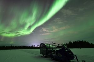 Late night show with Aurora Borealis