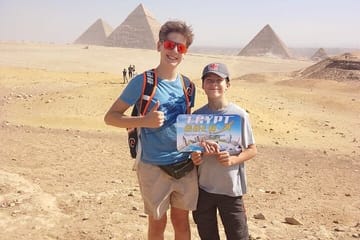 Private Day Tour of Giza Pyramids and Saqqara in Egypt