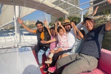 Cairo Day Tour of Pyramids, Sphinx, Museum, and Felucca Ride