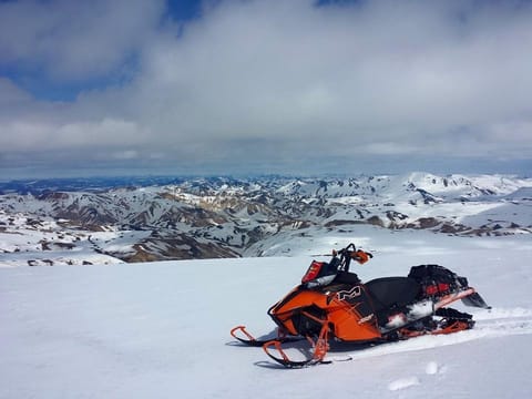 Landmannalaugar highland Snowmobiling tour, photo 3
