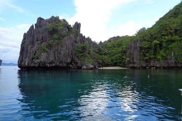 Elnido overnight w/ Island hopping – pick up from puerto princesa