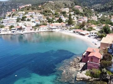 Private Full-Day Tour of Argostolion, Assos, and Chaliotata