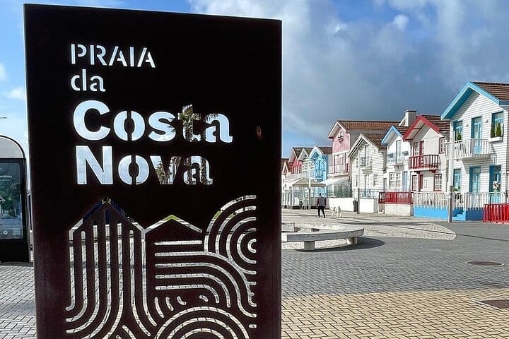 AVEIRO & COSTA NOVA: Full-Day Private Tour from Porto