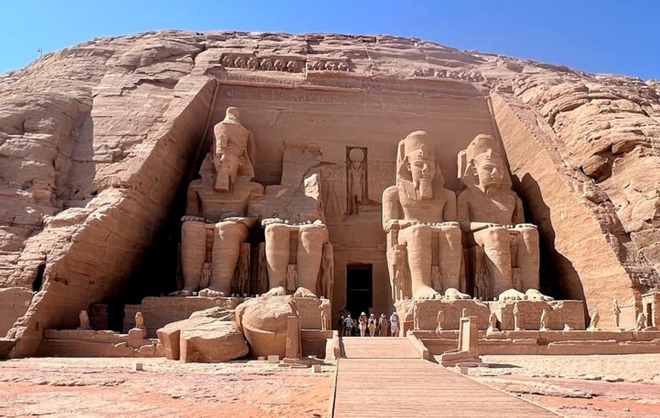 Private Tour of Abu Simbel High Dam and Philae Temple