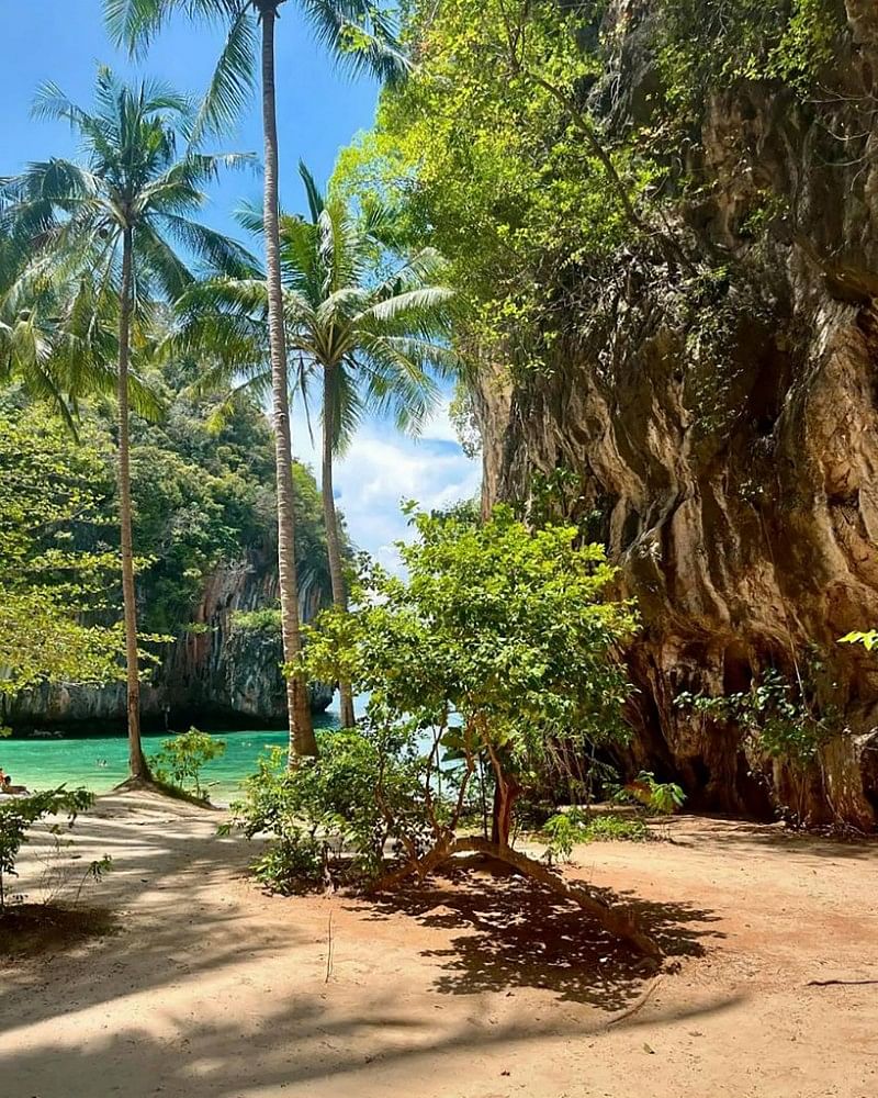 Hong Island & James Bond Island Speedboat Adventure in Thailand