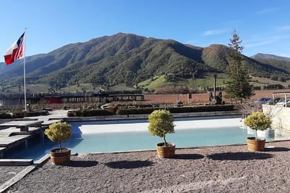 Private Colchagua Valley wine tour all inclusive from Santiago