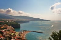 Private Full-Day Driver from Naples to Sorrento, Positano, and Pompeii  2