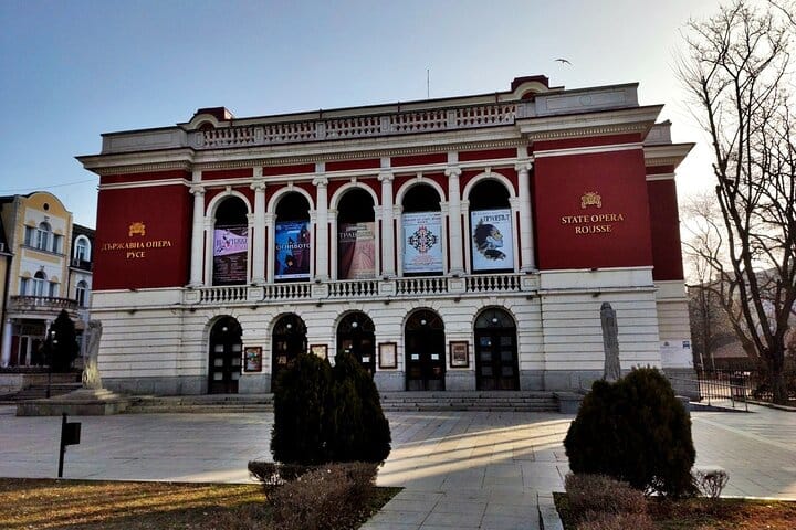 Private Virtual Tour in Ruse with a Local Guide 4