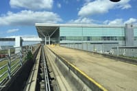 Private transfers between London Gatwick - London Stansted Airports 7