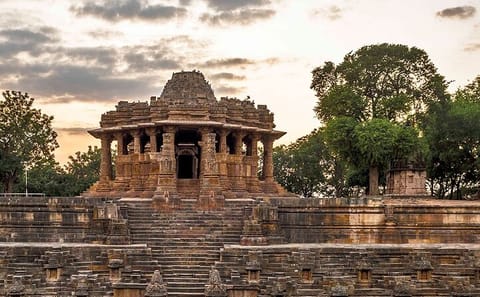 Cultural and Nature Tour of Patan and Little Rann of Kutch