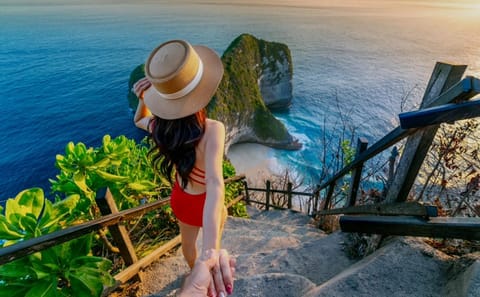 Full-Day Tour of West Nusa Penida Island from Bali