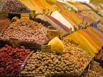 Private Shopping Tour of Istanbul's Spice and Grand Bazaars
