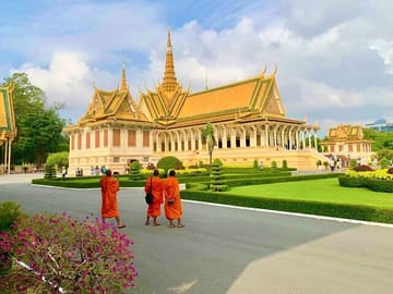 Prek Toal Birds Sanctuary & floating Village Private Tours from Siem Reap