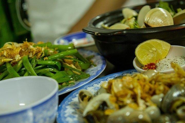 SAI GON NIGHT MOTORCYCLE FOOD TASTING TOUR 5