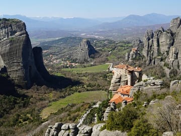 15-Day Private Cultural Tour of Arachova and Olympia