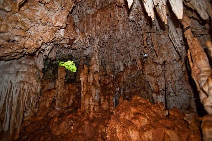 Private Rum Factory Tasting Tour with Cave of Wondrs Visit 9
