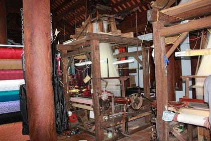 Half-day Silk Weaving Journey In Van Phuc