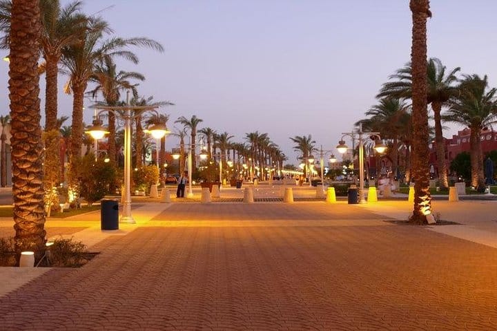 Private City tour Hurghada Discovery &amp; Sand City Museum - Hurghada