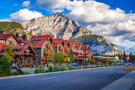 2 Day Tour Explore Banff National Park and Rocky mountains