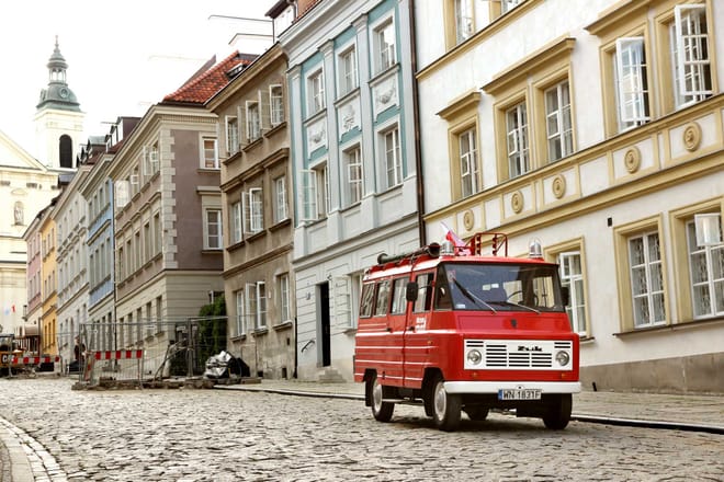 Classic Warsaw Private Tour by Retro Minibus 4