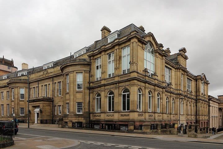 Liverpool the Beatles Legend Fab Four and Manchester City 2 Days Private Tour 8