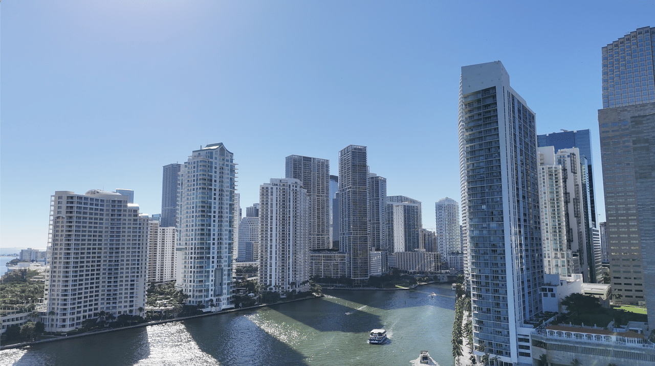 Ultimate Miami Scenic Boat Adventure : Celebrity Mansions, Panoramic Skyline with optional Miami Beach Pick-up 8