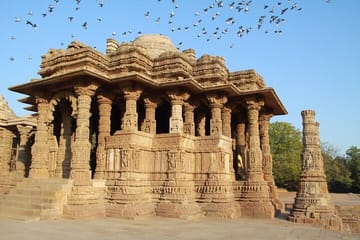 Historic & Regal Sights of Gujarat: Extension Tour from Ahmedabad