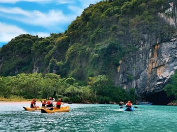From Hue: Phong Nha Cave and Paradise Cave 2 Days Adventure