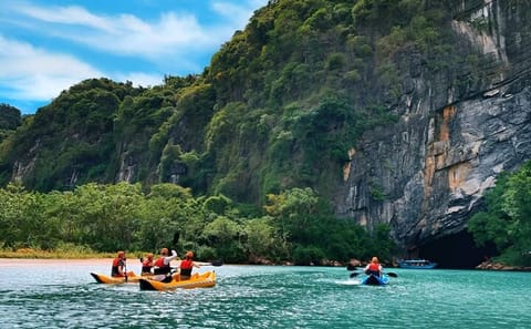 From Hue: Phong Nha Cave and Paradise Cave 2 Days Adventure