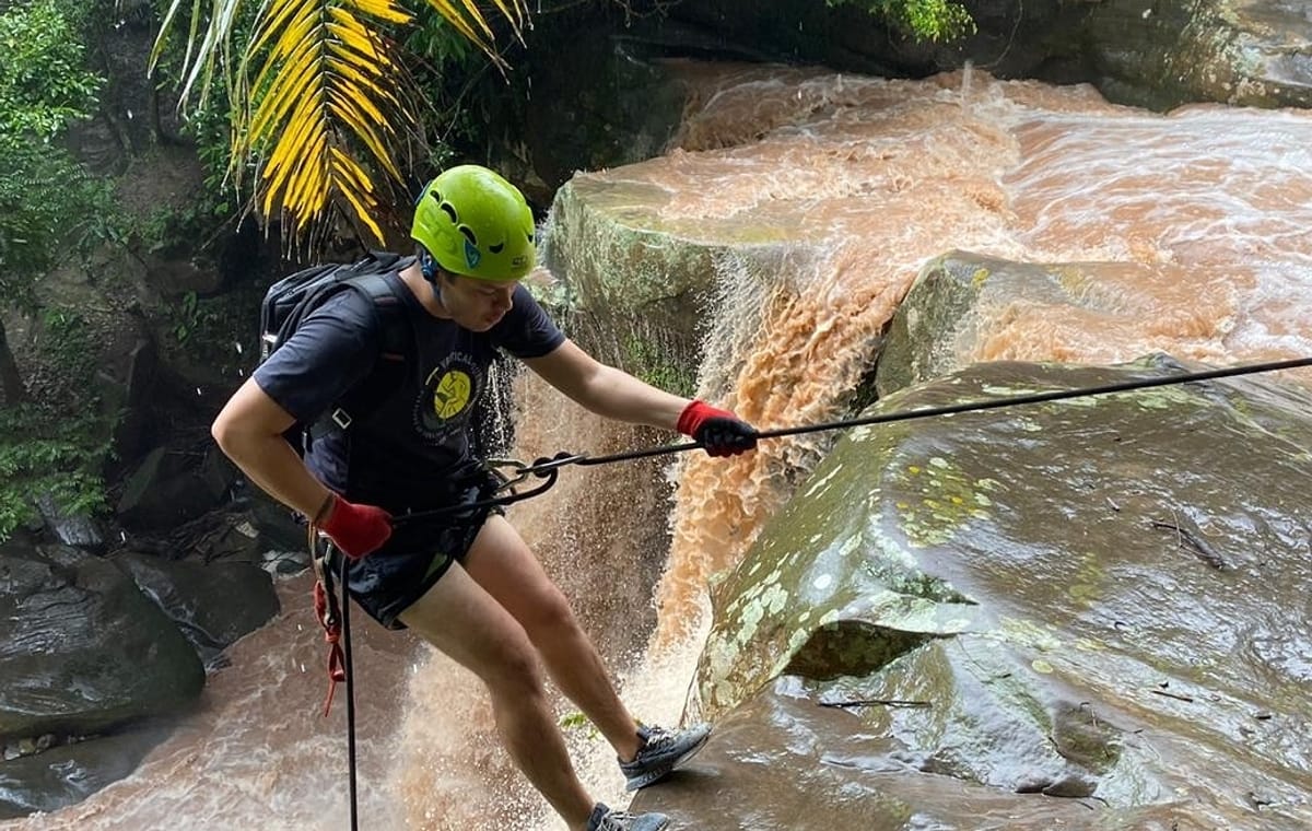 Rappelling Tour at Talliquihui Waterfall in Tarapoto, Peru