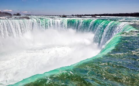 Full Day Niagara Falls Tour from New York City