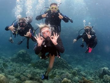 Scuba Diving Tour in the Arabian Gulf, Dubai