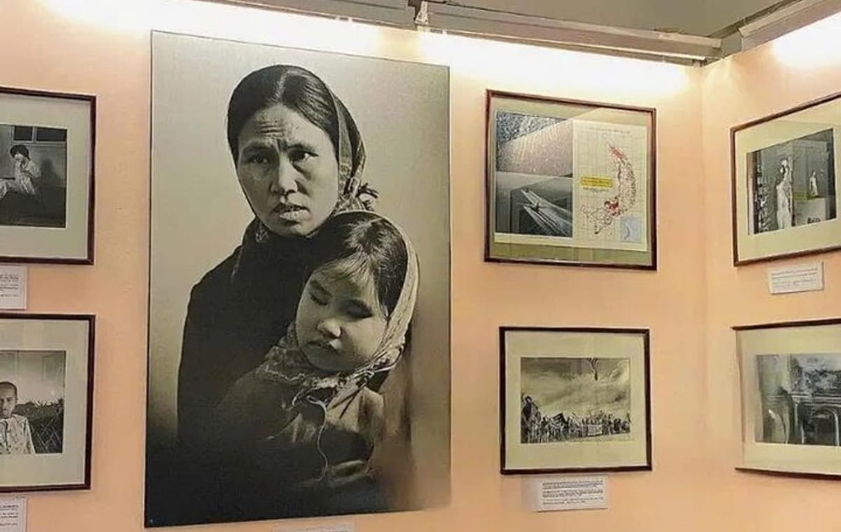 Vietnam War Sites Tour | Upgrade to Saigon River Dinner Cruise