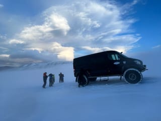 Rent a Super Jeep