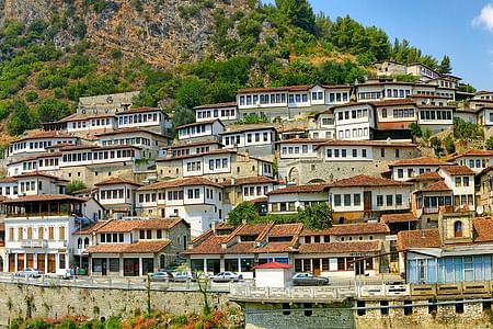 Berat City Tour: Explore UNESCO Heritage, Castle & Belshi Lake