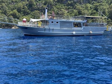 Relaxing Blue Bays Boat Trip from Fethiye to Gocek
