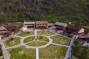 Two-Day Motorbike Adventure on the Ha Giang Loop