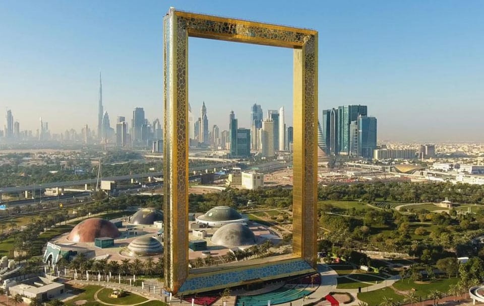 Private Luxury City Tour of Dubai with Burj Khalifa and Dinner Yacht