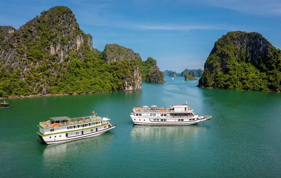 2 Days 1 Night Halong Bay Classic Cruise for Budget Travelers