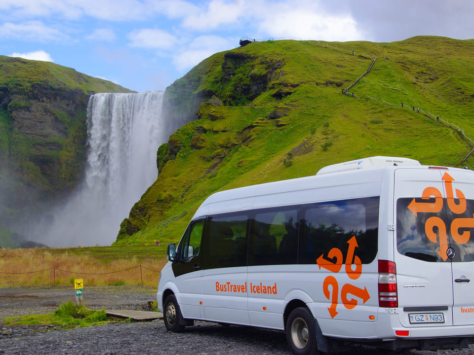 South Coast Tour & Vík Lava Show — BusTravel Iceland