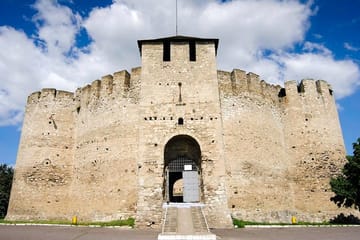 Gipsy Tour of Soroca Fortress and Casauti Monastery