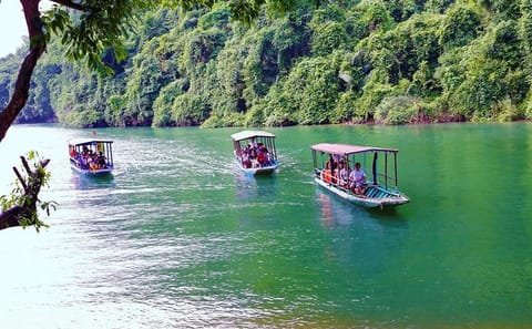 Four-Day Trekking and Caving Tour in Ba Be National Park