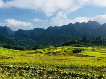 Pu Luong 3 Days Tour from Hanoi : Waterfall, Cave & Water Wheels