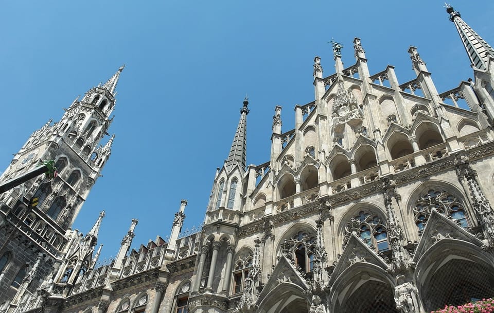 Private Guided Walking Tour of Deutsche Museum in Munich