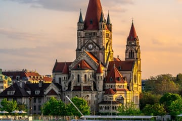 Self-Drive Tour of Austria and Switzerland: 14 Days from Vienna