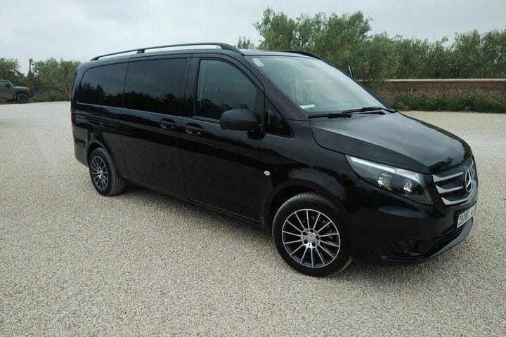 Minivan
