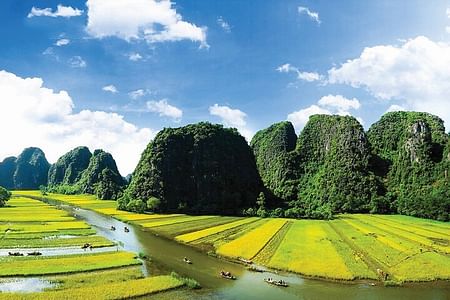 Luxury Ninh Binh Day Tour: Hoa Lu, Tam Coc, & Mua Cave Adventure